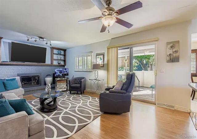 4th image of 3640 S Monaco Pkwy S, Denver, CO 80237 | MLS# 2038467