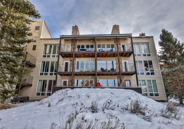 Homes for sale in Granby, CO | 96 Mountainside Drive, Granby, CO 80446 | Houzeo