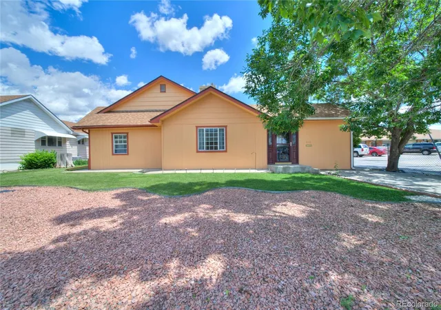 Photo 1 of Single family home for sale at 616 West St, Fort Morgan, CO 80701 | MLS# 9029307 | Listing updated on 2026-09-19