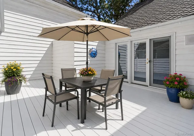 Listing Photo 5 - Condo for sale in building located at 4675 S Yosemite St, Denver, CO 80237 - Unit #208