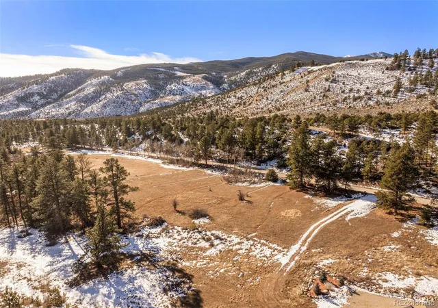 Homes for sale in Salida, CO | 9160 County Road 240, Salida, CO 81201 | MLS# 7493337