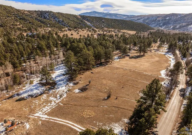 Homes for sale in Salida, CO | 9160 County Road 240, Salida, CO 81201 | MLS# 7493337