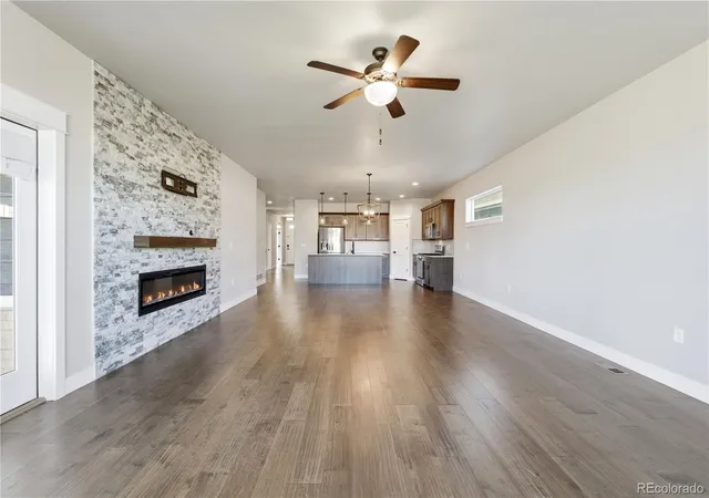 2nd image of 1908 Tidewater Ln, Windsor, CO 80550 | MLS# 4389324