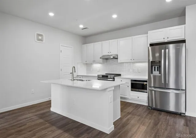 Listing Photo 4 - Condo for sale in building located at 485 Interlocken Blvd, Broomfield, CO 80021 - Unit #210