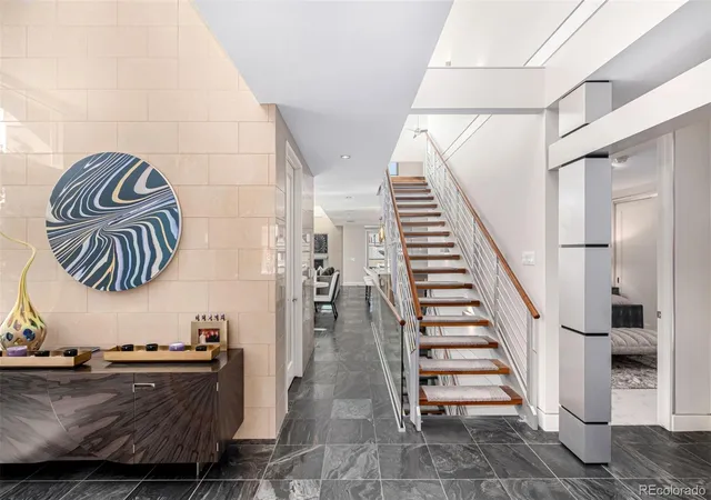 3rd image of 301 Monroe St, Denver, CO 80206 | MLS# 1515919