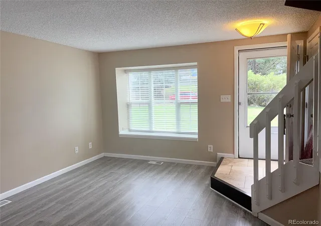 Photo 3 of Townhouse for sale at 524 Shady Crst Cir, Colorado Springs, CO 80916 | MLS# 4893984 | Listing updated on 2026-09-02