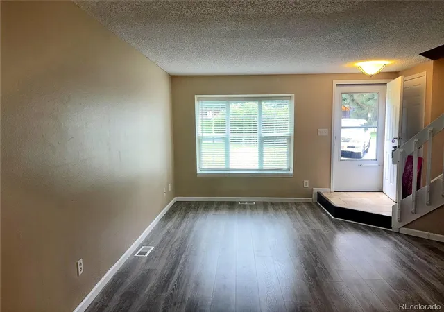 Photo 4 of Townhouse for sale at 524 Shady Crst Cir, Colorado Springs, CO 80916 | MLS# 4893984 | Listing updated on 2026-09-02
