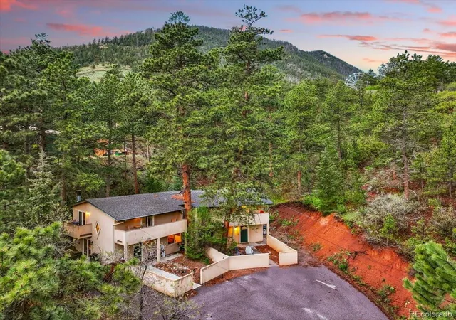 2nd image of 4840 4860 Pikes Peak Hwy, Cascade, CO 80809 | MLS# 1741920