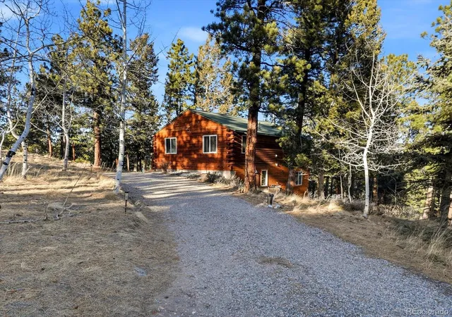 Photo 3 of Single family home for sale at 201 Moss Rock Rd, Bailey, CO 80421 | MLS# 6169456 | Listing updated on 2026-09-19