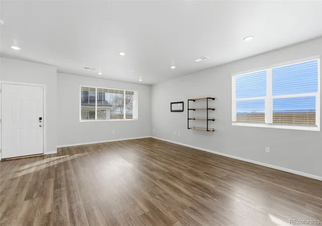 Photo 1 of Townhouse for sale at 5099 S Robb St, Littleton, CO 80127 | MLS# 7763940 | Listing updated on 2026-09-20