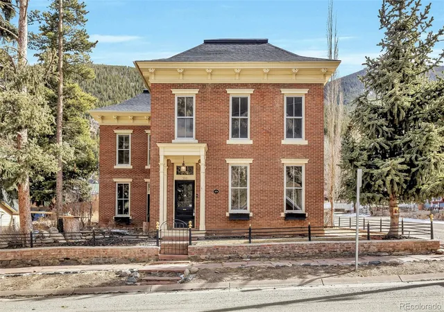 Single family home for sale at 300 Rose St, Georgetown, CO 80444 | MLS# 8928850