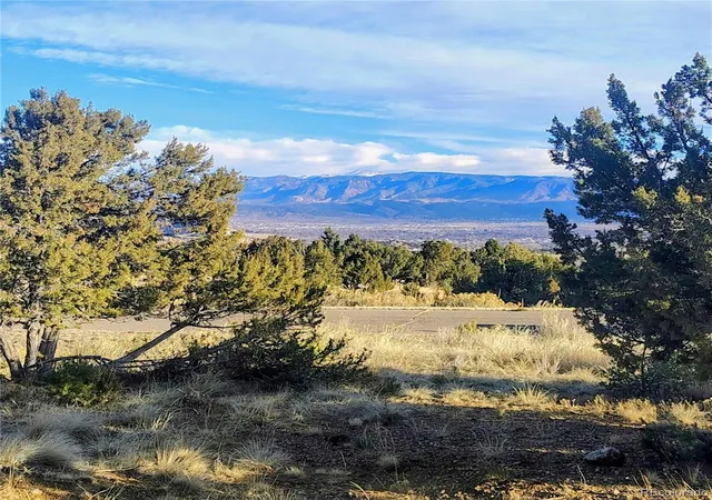 Photo 2 of Single family home for sale at 46 Fox Run Ct, Canon City, CO 81212 | MLS# 6210633 | Listing updated on 2026-05-08