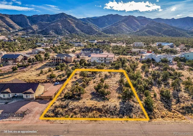 Photo 3 of Single family home for sale at 46 Fox Run Ct, Canon City, CO 81212 | MLS# 6210633 | Listing updated on 2026-05-08