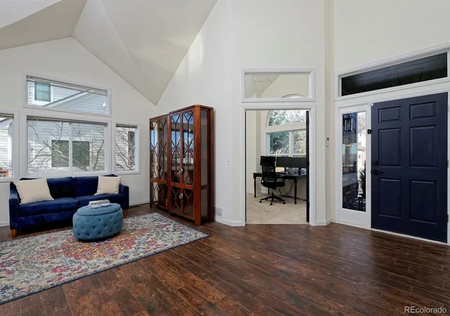 Photo 3 of Single family home for sale at 810 Trl Ridge Dr, Louisville, CO 80027 | MLS# 9437578 | Listing updated on 2026-09-18