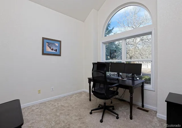 Photo 4 of Single family home for sale at 810 Trl Ridge Dr, Louisville, CO 80027 | MLS# 9437578 | Listing updated on 2026-09-18