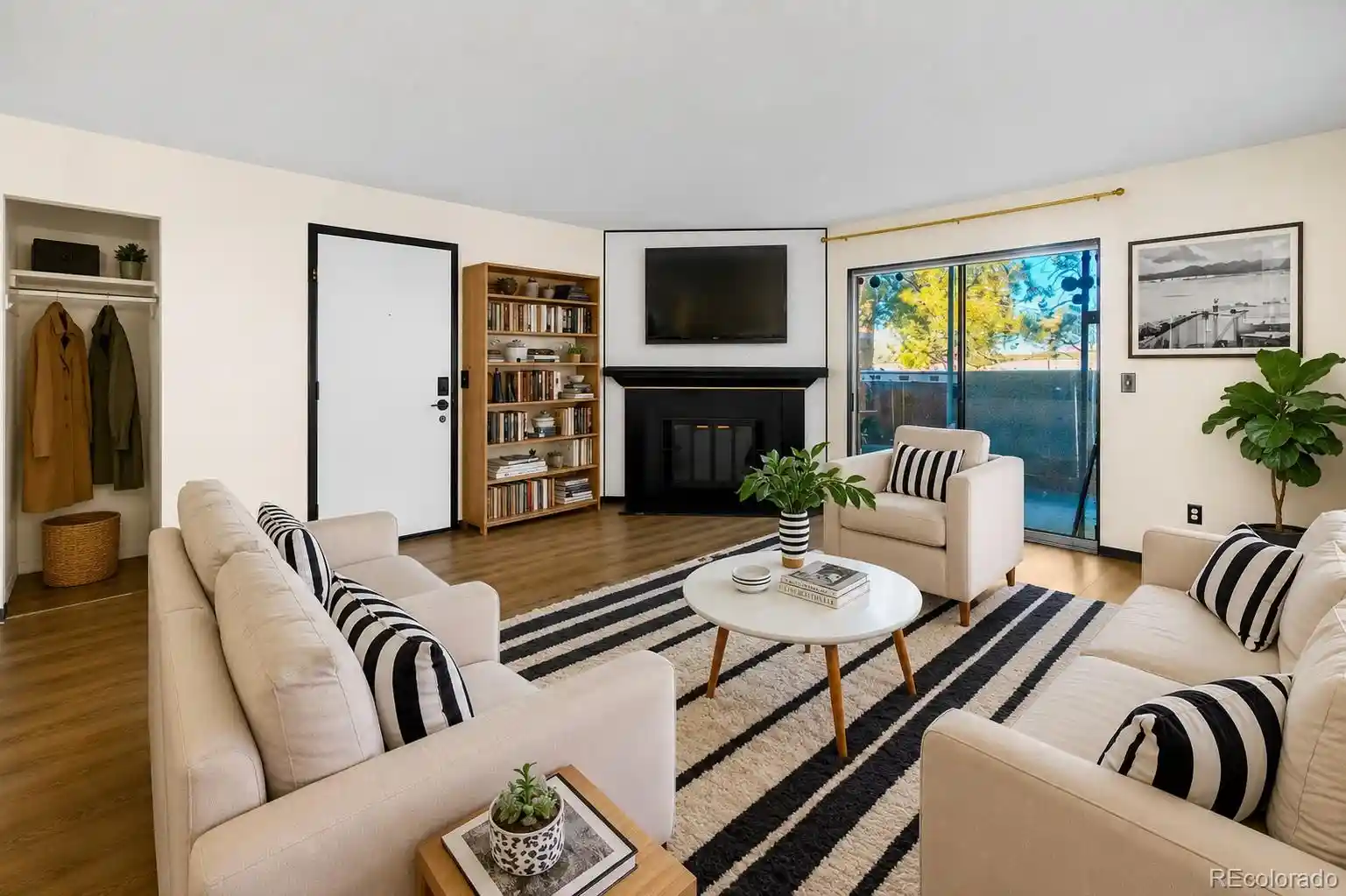 Photo 3 of Condo for sale at 3344 S Ammons St #107, Lakewood, CO 80227 | MLS# 4967998 | Listing updated on 2026-10-24