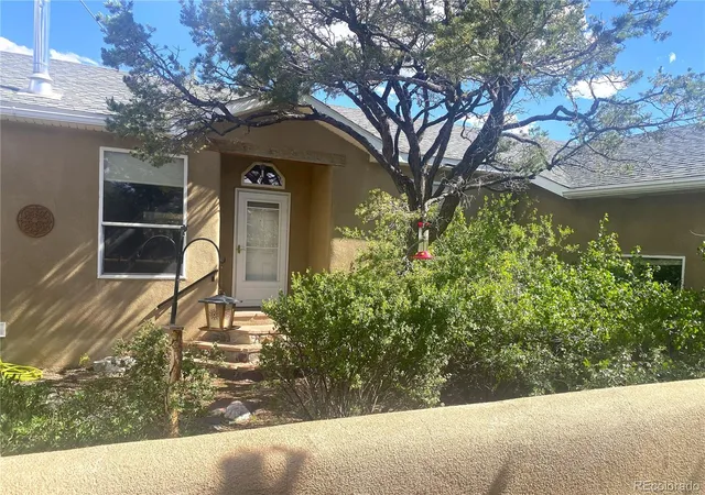 Homes for sale in Crestone, CO | 323 Holiday Overlook Cir, Crestone, CO 81131 | MLS# 4547312
