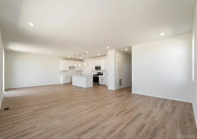 4th image of 47389 Magnolia Ave, Bennett, CO 80102 | MLS# 6353178