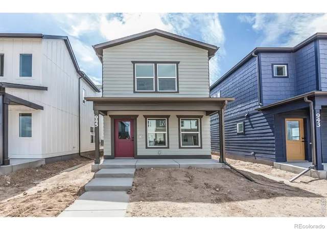 Photo 1 of Single family home for sale at 945 Trumpet Ln, Windsor, CO 80550 | MLS# IR1049853 | Listing updated on 2026-10-07