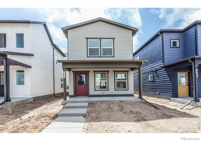 Photo 2 of Single family home for sale at 945 Trumpet Ln, Windsor, CO 80550 | MLS# IR1049853 | Listing updated on 2026-10-07
