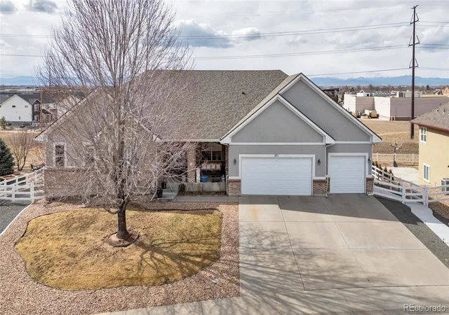 Photo 2 of Single family home for sale at 271 Corvette Cir, Fort Lupton, CO 80621 | MLS# 6316990 | Listing updated on 2026-09-24