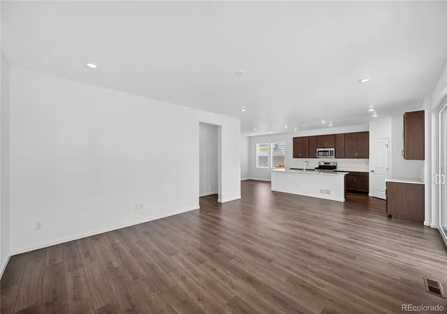 4th image of 28445 E 4Th Ave, Watkins, CO 80137 | MLS# 7393844