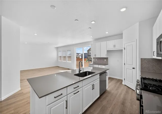 2nd image of 28450 E 4th Pl, Watkins, CO 80137 | MLS# 6159686
