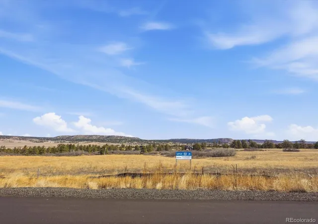 2nd image of 3878 Turret Ln, Sedalia, CO 80135 | MLS# 3756989
