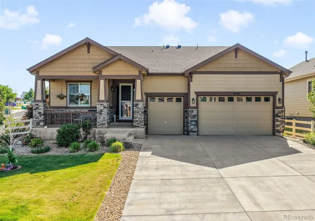 Photo 1 of Single family home for sale at 5724 Berry Ridge Way, Castle Rock, CO 80104 | MLS# 3926420 | Listing updated on 2026-08-15