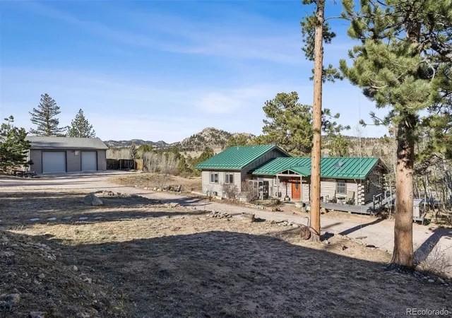 Photo 3 of Single family home for sale at 150 Mount Fisher Ct, Livermore, CO 80536 | MLS# 3390937 | Listing updated on 2026-10-19