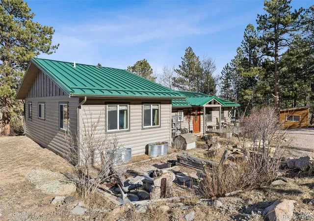 Photo 4 of Single family home for sale at 150 Mount Fisher Ct, Livermore, CO 80536 | MLS# 3390937 | Listing updated on 2026-10-19
