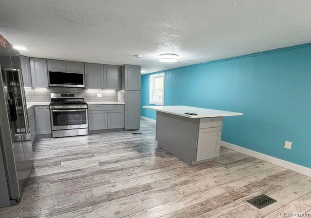 Homes for sale in Aurora, CO | 16431 E Colfax Ave, Aurora, CO 80011 | MLS# 1622182