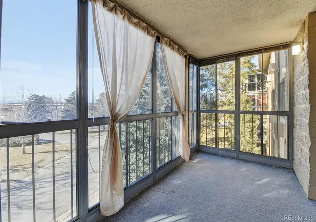 Listing Photo 2 - Condo for sale in building located at 3022 S Wheeling Wy, Aurora, CO 80014 - Unit #309