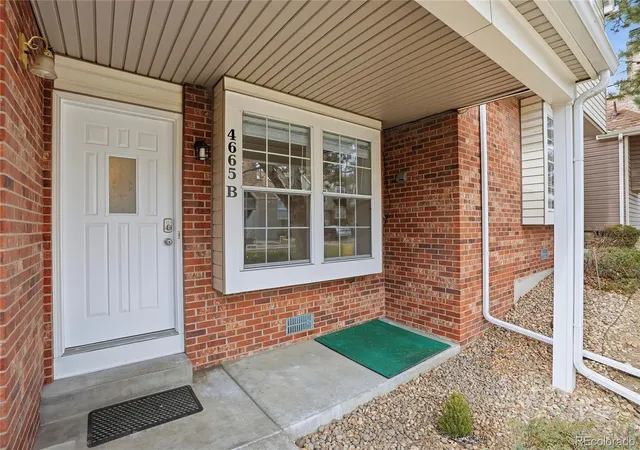 2nd image of 4665 S Dillon Ct #B, Aurora, CO 80015 | MLS# 1968508