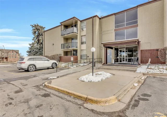 Homes for sale in Aurora, CO | 2231 S Vaughn Wy #315B, Aurora, CO 80014 | MLS# 6874079