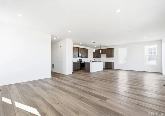 Photo 4 of Single family home for sale at 1081 Mourning Dove Ave, Erie, CO 80516 | MLS# 5270263 | Listing updated on 2026-09-06