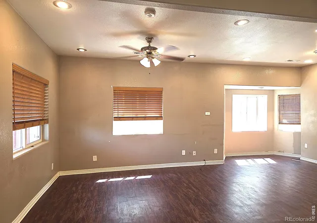 5th image of 410 12Th St, Greeley, CO 80631 | MLS# IR1050111