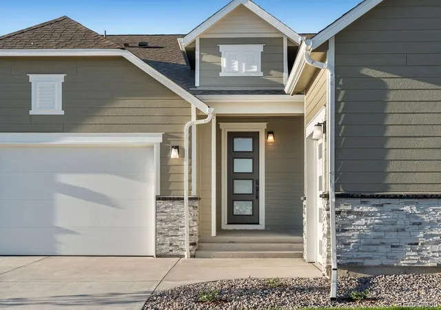 Photo 3 of Single family home for sale at 5531 Callaway Garden Dr, Elizabeth, CO 80107 | MLS# 2854779 | Listing updated on 2026-10-05
