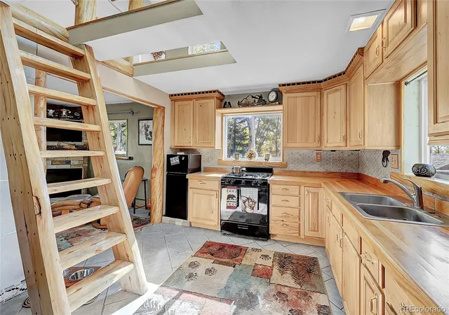 Photo 1 of Single family home for sale at 205 Ohler Ct, Jefferson, CO 80456 | MLS# 7545395 | Listing updated on 2026-10-14