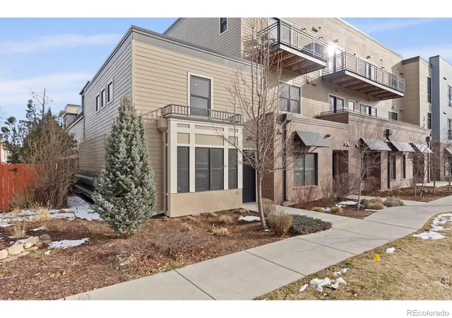 Listing Photo 4 - Condo for sale in building located at 302 N Meldrum St, Fort Collins, CO 80521 - Unit #103