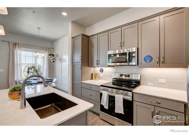 Photo 2 of Townhouse for sale at 6784 Maple Leaf Dr, Timnath, CO 80547 | MLS# IR1050279 | Listing updated on 2026-10-07
