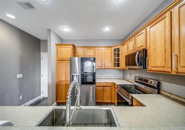 3rd image of 17920 E 104Th Pl #C, Commerce City, CO 80022 | MLS# 5363935