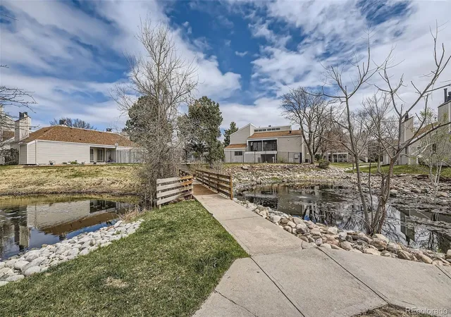 Homes for sale in Aurora, CO | 2469 S Xanadu Way, Aurora, CO 80014 | Houzeo