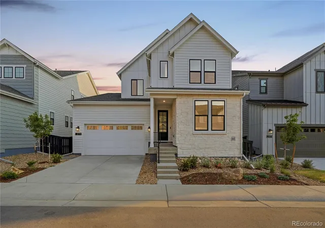 Photo 1 of Sale Pending at 8770 Summerwalk Trl, Littleton, CO 80125 | MLS# 8288150 | Listing updated on 2026-10-17