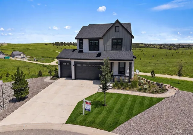 Photo 1 of Single family home for sale at 39358 Hart Cir, Elizabeth, CO 80107 | MLS# 5121162 | Listing updated on 2026-09-28