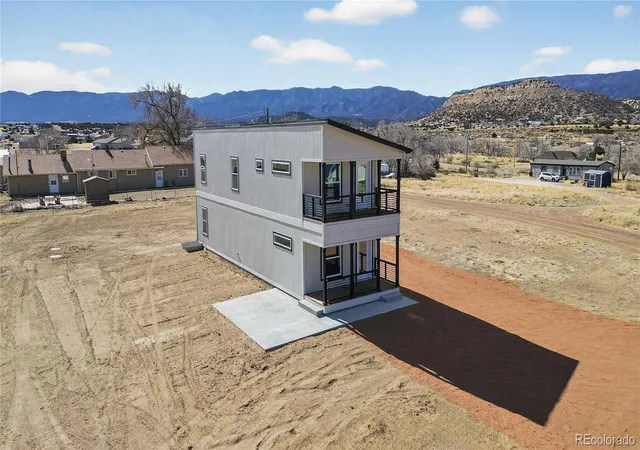 Photo 3 of Single family home for sale at 4 Deklen, Florence, CO 81226 | MLS# 7426804 | Listing updated on 2026-08-18