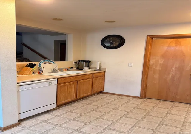 4th image of 7924 S Kalispell Wy, Englewood, CO 80112 | MLS# 3081085