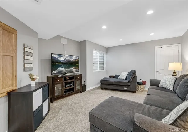 Homes for sale in Lochbuie, CO | 15800 E 121st Avenue, Lochbuie, CO 80603 | Houzeo