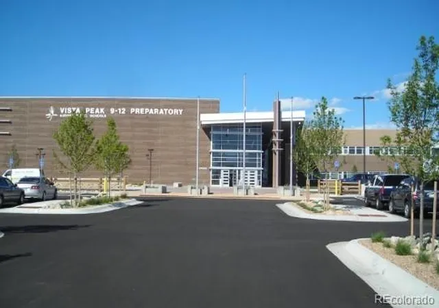 Listing Photo 2 - Condo for sale in building located at 18767 E Yale Cir, Aurora, CO 80013 - Unit #B