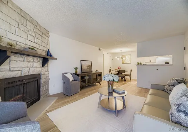 Homes for sale in Aurora, CO | 1870 S 1870 S Pitkin Cir #B, Aurora, CO 80017 | MLS# 2164233
